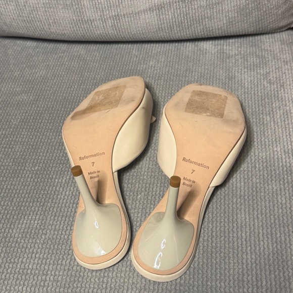 REFORMATION Clementine Heeled Mule Sandal - Picture 8 of 8